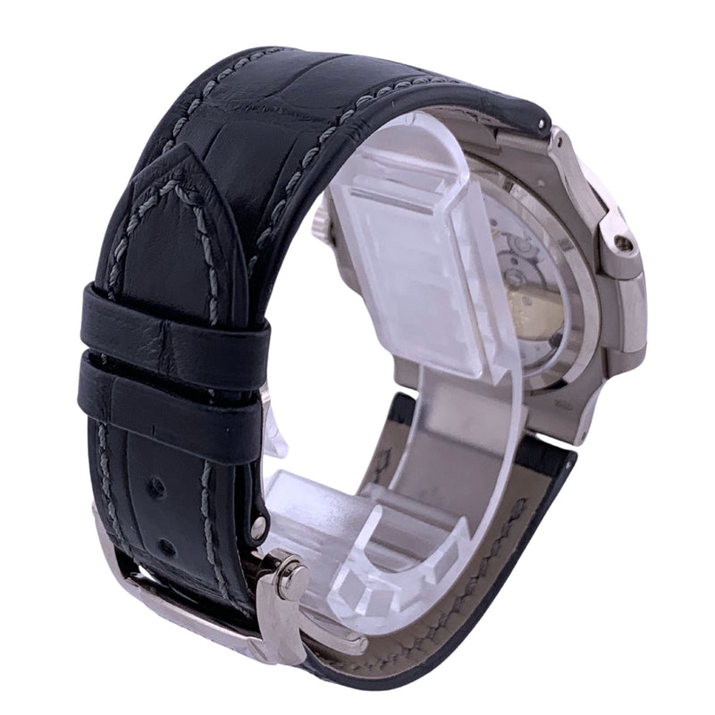 5712G-001 New 2021