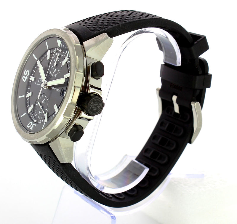 IW379506