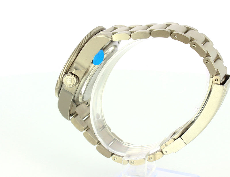 25600TN-0001